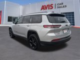 Used 2023 Jeep Grand Cherokee L Laredo image 3
