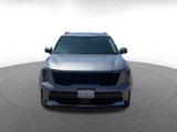 Used 2024 Kia Sorento S image 4