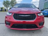 New 2026 Chrysler Pacifica Select image 3