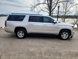Used 2017 Chevrolet Suburban LT image 6