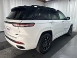 New 2025 Jeep Grand Cherokee Summit image 3