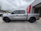 New 2026 RAM 1500 4x4 Crew Cab image 3