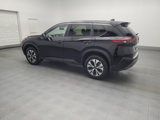 Used 2023 Nissan Rogue SV image 3