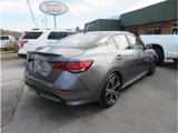 Used 2022 Nissan Sentra SR image 2