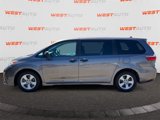 Used 2020 Toyota Sienna L image 2
