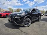 Used 2024 Nissan Rogue SV w/ SV Premium Package image 3