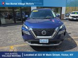 Used 2021 Nissan Rogue SV image 3