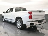 Used 2025 Chevrolet Silverado 1500 High Country image 4