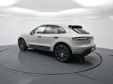 Used 2024 Porsche Macan image 3