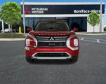 New 2025 Mitsubishi Outlander SE image 2