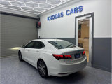 Used 2017 Acura TLX image 3