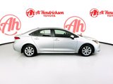 Certified 2025 Toyota Corolla LE image 2