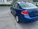Used 2009 Ford Focus SE image 3