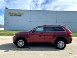Used 2019 Jeep Grand Cherokee Laredo image 4