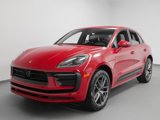 Used 2025 Porsche Macan image 4
