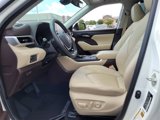 Certified 2021 Toyota Highlander XLE image 5