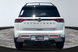 New 2025 Nissan Pathfinder Platinum image 4
