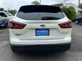 Used 2022 Nissan Rogue Sport SV w/ Technology Package image 5
