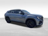 Used 2025 Volkswagen Atlas Cross Sport SEL R-Line image 5