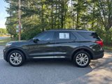 Certified 2022 Ford Explorer XLT w/ Equipment Group 202A image 3