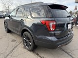 Used 2017 Ford Explorer XLT w/ Equipment Group 202A image 5