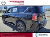 New 2025 Nissan Armada SL w/ Captain's Chari Seat Package image 5