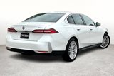 Used 2024 BMW 530i image 2