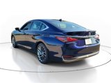 New 2025 Lexus ES 300h Ultra Luxury image 3