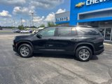 New 2025 Chevrolet Traverse LT w/ Driver Confidence Package image 2