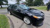 Used 2019 Toyota Camry XLE image 3