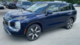 New 2025 Mitsubishi Outlander SE image 3