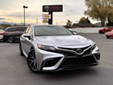 Used 2024 Toyota Camry SE image 2