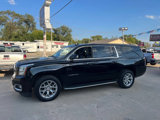 Used 2017 GMC Yukon XL SLT image 2