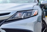 Used 2023 Toyota Camry SE image 3