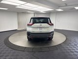 Used 2023 Nissan Rogue SV image 4