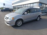 Used 2019 Dodge Grand Caravan SXT image 2