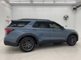 Used 2025 Ford Explorer ST image 2