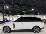 Used 2023 Land Rover Range Rover Long Wheelbase SE image 4