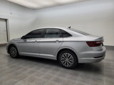 Used 2020 Volkswagen Jetta SE w/ SE Cold Weather Package image 3