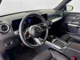 Used 2025 Mercedes-Benz GLB 250 4MATIC image 4
