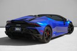 Used 2020 Lamborghini Huracan EVO image 3