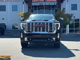 Used 2024 GMC Sierra 3500 Denali w/ Denali Reserve Package image 2