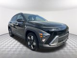 Used 2025 Hyundai Kona SEL image 3