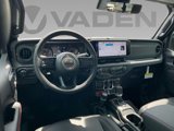 New 2025 Jeep Gladiator Rubicon image 2