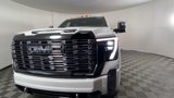 New 2025 GMC Sierra 2500 Denali Ultimate image 4