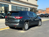 Used 2021 Chevrolet Traverse LT image 3