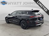Used 2025 Toyota Crown Signia image 3