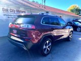 Used 2019 Jeep Cherokee Limited image 6