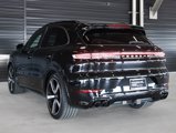 Used 2025 Porsche Cayenne Turbo image 3