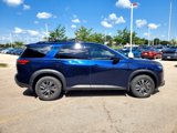 Used 2024 Nissan Pathfinder SV image 4